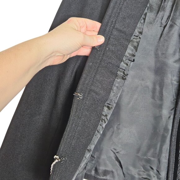 Traditional Bavarian Loden Wool Jacket Elegant Chain Buttons Embroidered Trim S - Picture 9 of 11